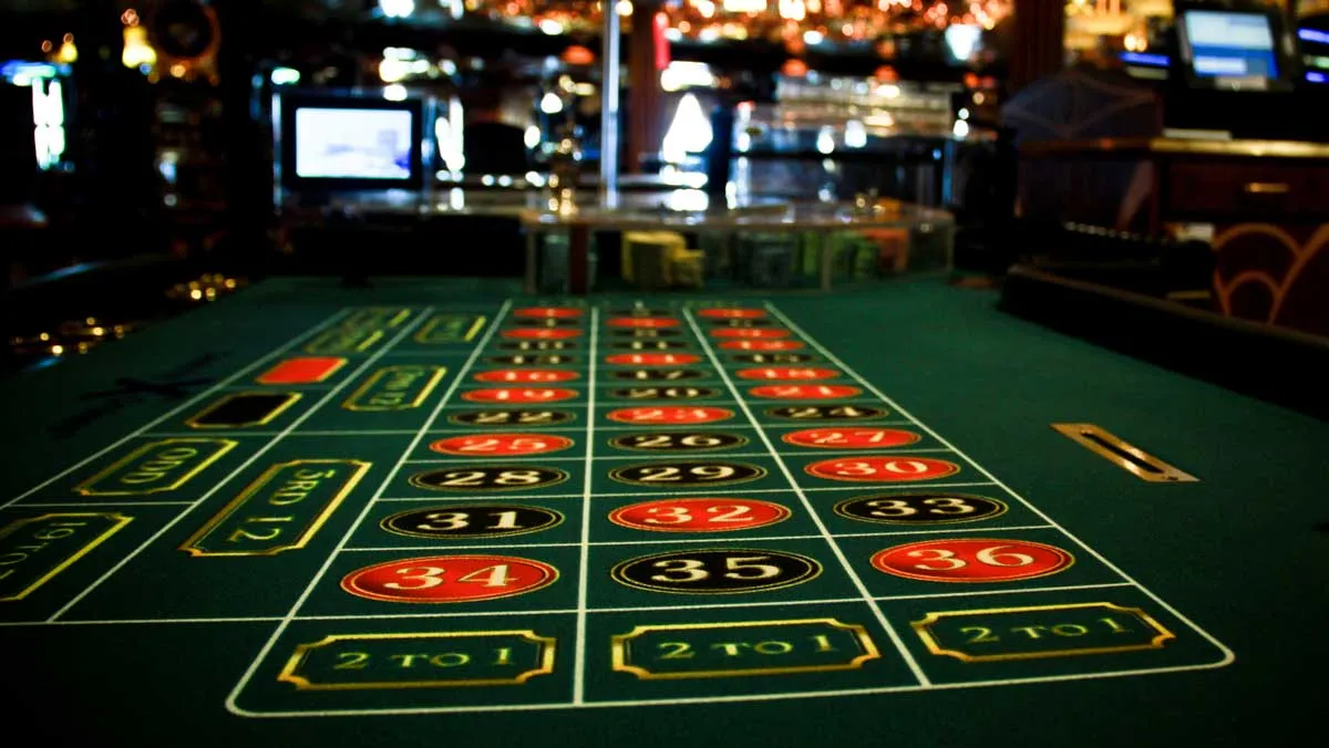 Hướng dẫn về Roulette: Tỷ lệ cược, Tỷ lệ trả thưởng và Loại cược